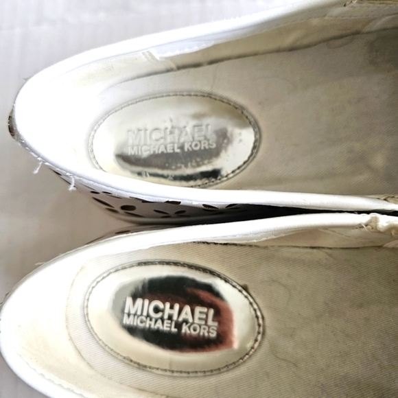 Michael Michael Kors Keaton Slip On Sneakers Size 7 Laser Cut White Silver - Picture 12 of 13